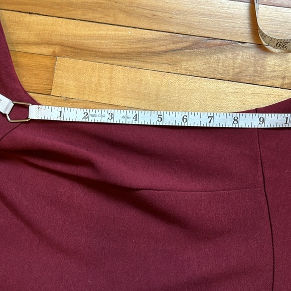 Modeway Dress - Picture 12 of 16